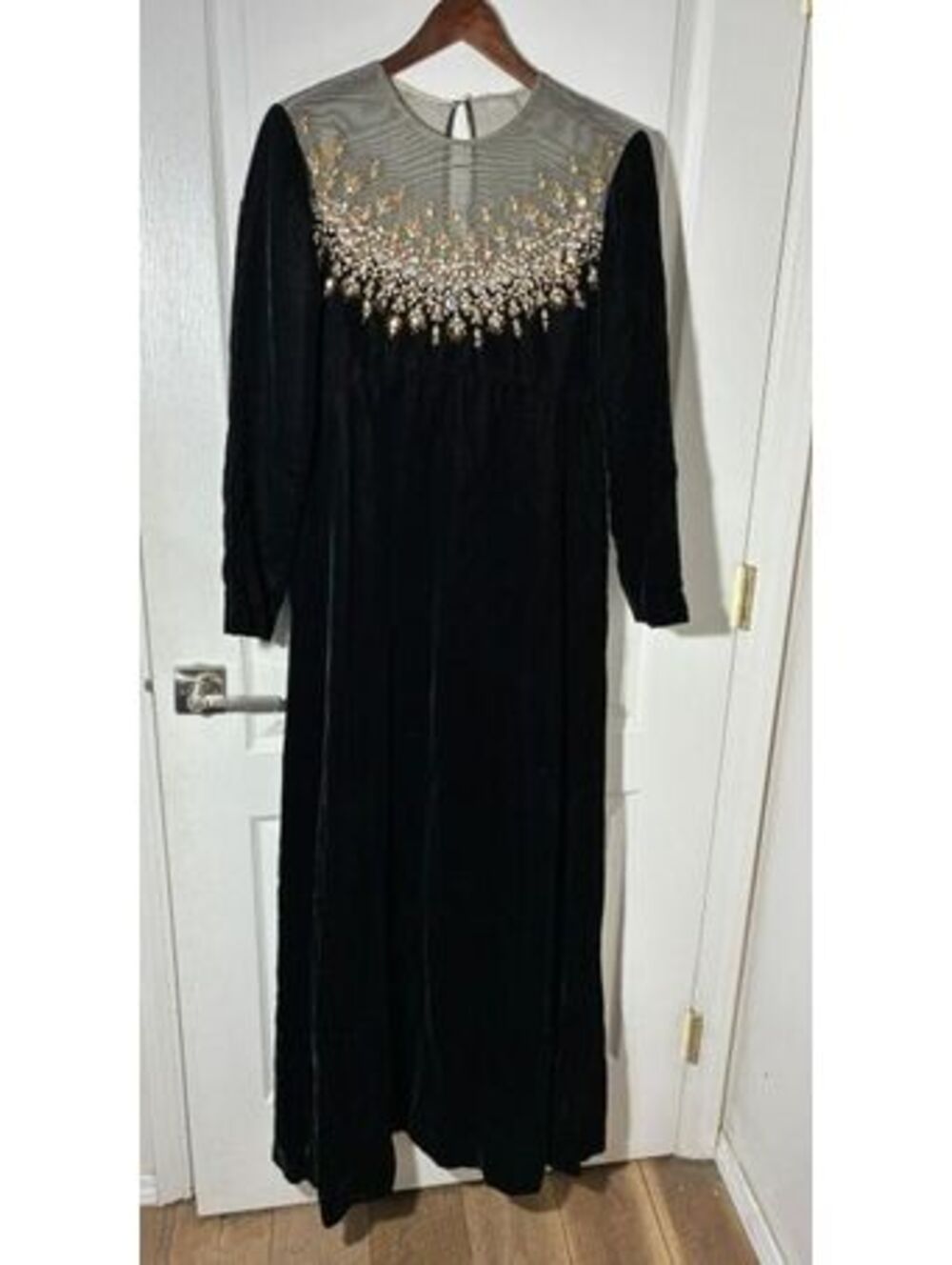 Vintage 1960's Elinor Simmons for Malcom Starr black velvet beaded evening gown
